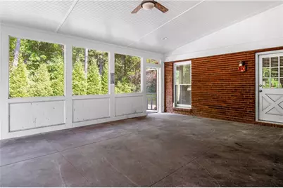 560 Saddle Crest Drive, Roswell, GA 30075 - Photo 35