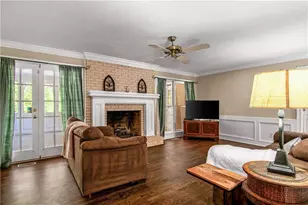 560 Saddle Crest Dr, Roswell, GA 30075 - Photo 11
