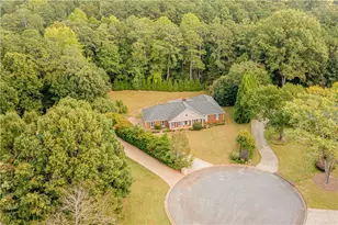 560 Saddle Crest Dr, Roswell, GA 30075 - Photo 1