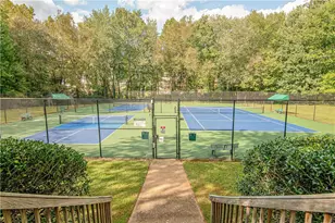 560 Saddle Crest Dr, Roswell, GA 30075 - Photo 51