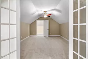 560 Saddle Crest Dr, Roswell, GA 30075 - Photo 43
