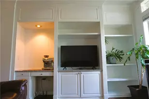 3334 Peachtree Rd NE, Atlanta, GA 30326 - Photo 9