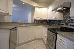 3334 Peachtree Rd NE, Atlanta, GA 30326 - Photo 21