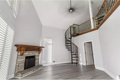 2910 Emerald Drive, Jonesboro, GA 30236 - Photo 13