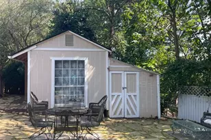 453 Oakland Dr, Gainesville, GA 30501 - Photo 13
