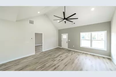391 Broadway Street, Tallapoosa, GA 30176 - Photo 3