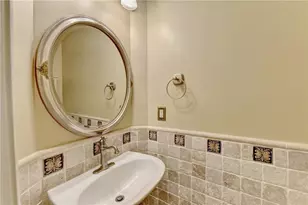 2726 Beynon Ln, Suwanee, GA 30024 - Photo 15