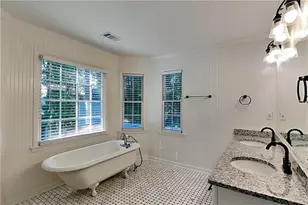 2427 Brookvine Ln, Marietta, GA 30062 - Photo 9