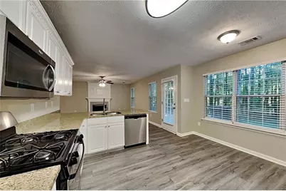 1357 Lamont Drive SW, Mableton, GA 30126 - Photo 5