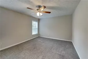 928 Mill Creek Ave, Canton, GA 30115 - Photo 15