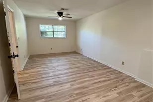 2218 Cody Ct, Lithonia, GA 30058 - Photo 17