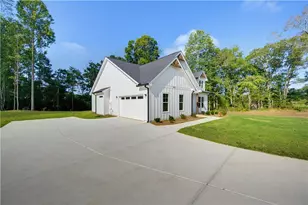 4825 Price Rd, Gainesville, GA 30506 - Photo 3