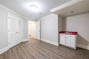 825 Glengate Pl, Atlanta, GA 30328 - Photo 69