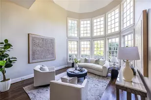 825 Glengate Pl, Atlanta, GA 30328 - Photo 9