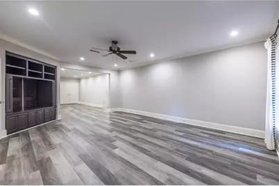 825 Glengate Place, Atlanta, GA 30328 - Photo 63