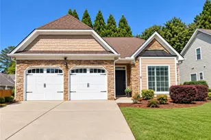 905 Downyshire Dr, Lawrenceville, GA 30044 - Photo 1
