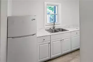 250 1st St SW, Atlanta, GA 30314 - Photo 3