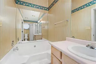 8 Oak St, Newnan, GA 30263 - Photo 11