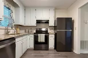 33 Chief Cir, Lawrenceville, GA 30043 - Photo 7
