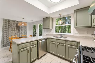 170 Laurel Mill Court, Roswell, GA 30076 - Photo 11