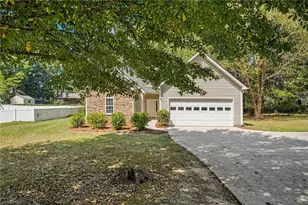 311 Sweetbriar Ln, Griffin, GA 30224 - Photo 3