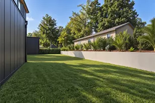 1043 Avondale Ave SE, Atlanta, GA 30312 - Photo 13