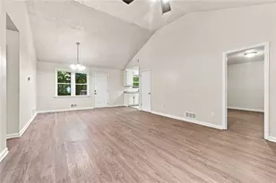 1003 Salisbury Trail, Riverdale, GA 30296 - Photo 7