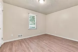 1003 Salisbury Trail, Riverdale, GA 30296 - Photo 21