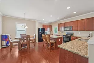 6108 Pierless Ave, Sugar Hill, GA 30518 - Photo 11