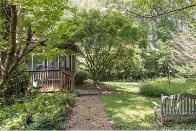 2090 Johnson Ferry Road, Marietta, GA 30062 - Photo 29