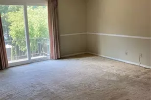 725 Dalrymple, Sandy Springs, GA 30328 - Photo 3