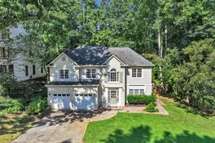 565 Fortune Ridge Rd, Stone Mountain, GA 30087 - Photo 3