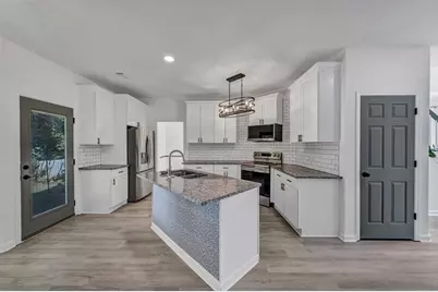 565 Fortune Ridge Road, Stone Mountain, GA 30087 - Photo 17