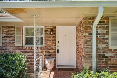 2677 Lancaster Drive, East Point, GA 30344 - Photo 5
