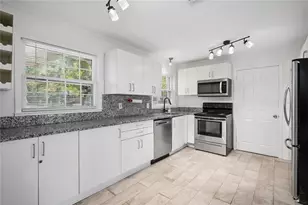 2677 Lancaster Dr, East Point, GA 30344 - Photo 13