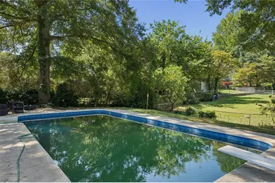 2677 Lancaster Drive, East Point, GA 30344 - Photo 23