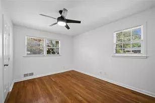 2677 Lancaster Dr, East Point, GA 30344 - Photo 17