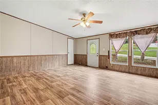 646 Ivy Creek Dr, Nicholson, GA 30565 - Photo 7