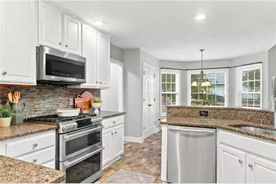1343 Windsor Glen Drive, Douglasville, GA 30134 - Photo 13