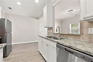 84 Holly Rd NW, Atlanta, GA 30314 - Photo 5