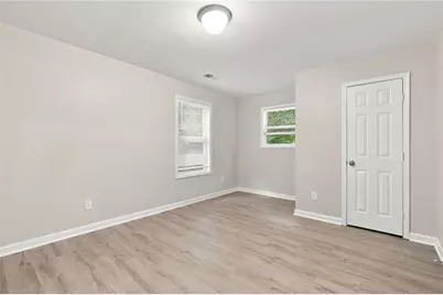 84 Holly Road NW, Atlanta, GA 30314 - Photo 9