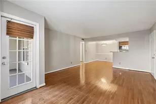 2054 Chastain Park Ct NE, Atlanta, GA 30342 - Photo 9