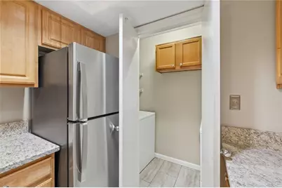 2054 Chastain Park Court NE, Atlanta, GA 30342 - Photo 7