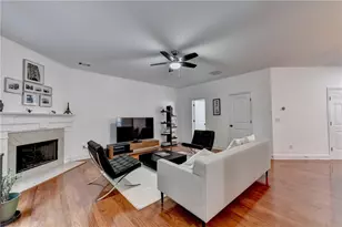 5247 Blossom Brook Dr, Sugar Hill, GA 30518 - Photo 5