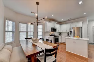 5247 Blossom Brook Dr, Sugar Hill, GA 30518 - Photo 11