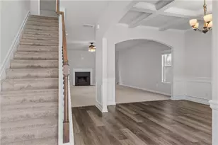 4950 Zoya Ct SW, Atlanta, GA 30331 - Photo 9