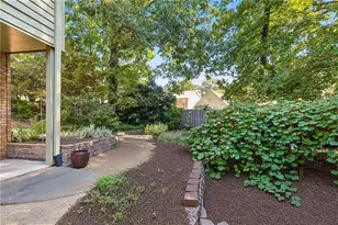3730 Bloxham Ct, Atlanta, GA 30341 - Photo 57