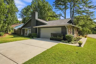 1035 Trailmore Dr, Roswell, GA 30076 - Photo 3