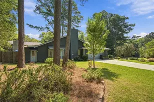 1035 Trailmore Dr, Roswell, GA 30076 - Photo 5