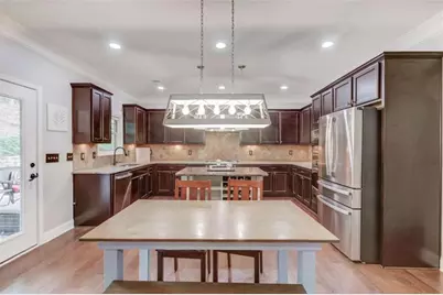 6005 Deer Walk Trail, Sugar Hill, GA 30518 - Photo 7
